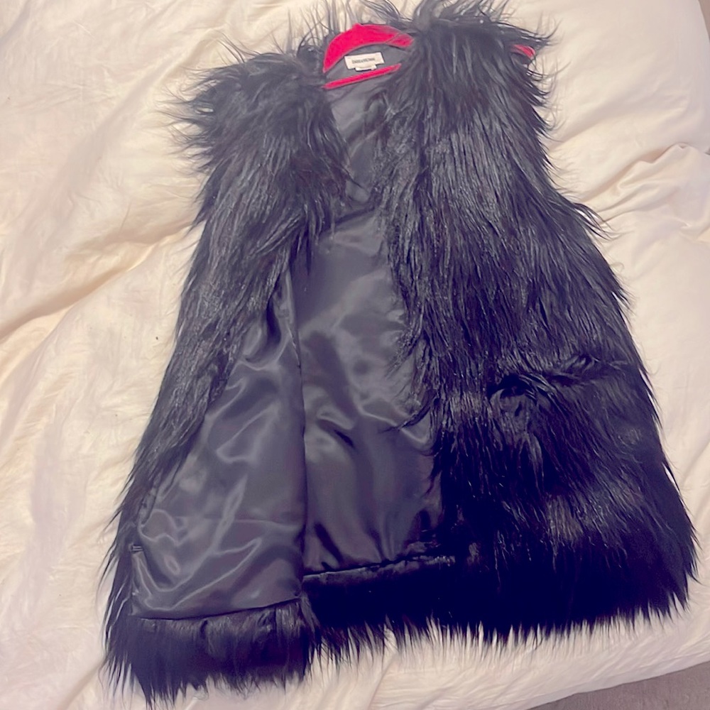 NWOT gorgeous vest with pockets!